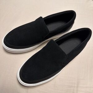 UGG Black Women's Slip-On Loafers